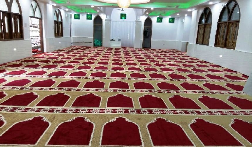 Sacred Spaces: How Mosque Carpets Enhance Spiritual Experience